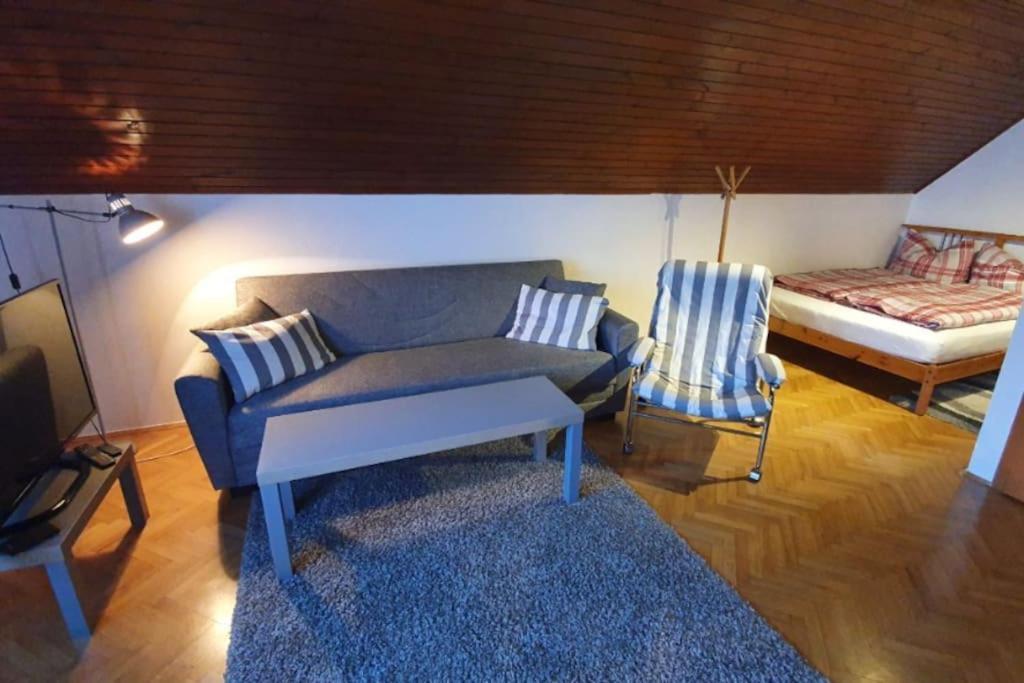 Cozzy Apartment In Nature Zagreb Luaran gambar